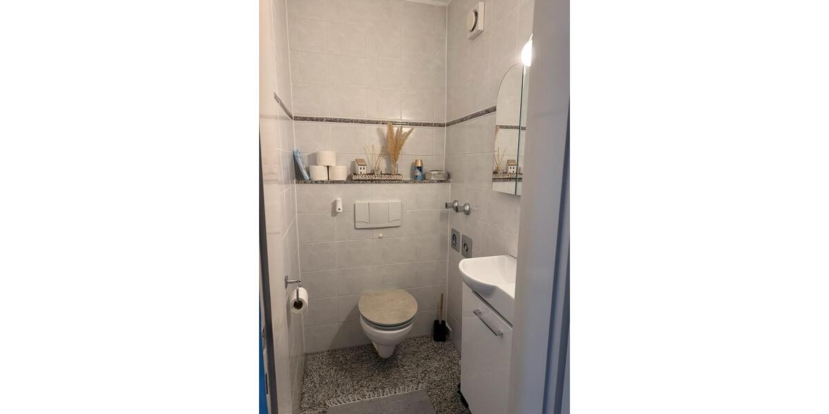 Für Kapitalanleger bewohnte Wohnung 3,5 Zimmer 3 zimmer