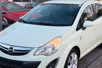 Opel Corsa 157.500 km 4.490 &euro; Castrop-Rauxel 44577