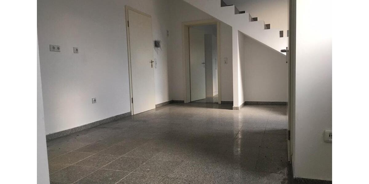 Maisonettenwohnung Gelsenkirchen Buer - 4 Zimmer, 105 m&sup2;, 800&euro; | Angebot:26222237