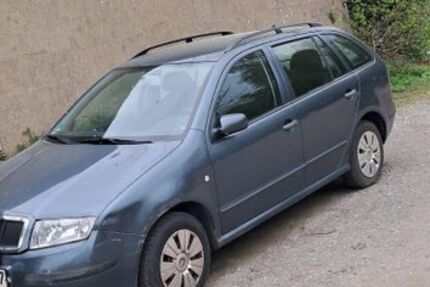 Skoda Fabia 158.000 km 1.100 &euro; Velbert 42553