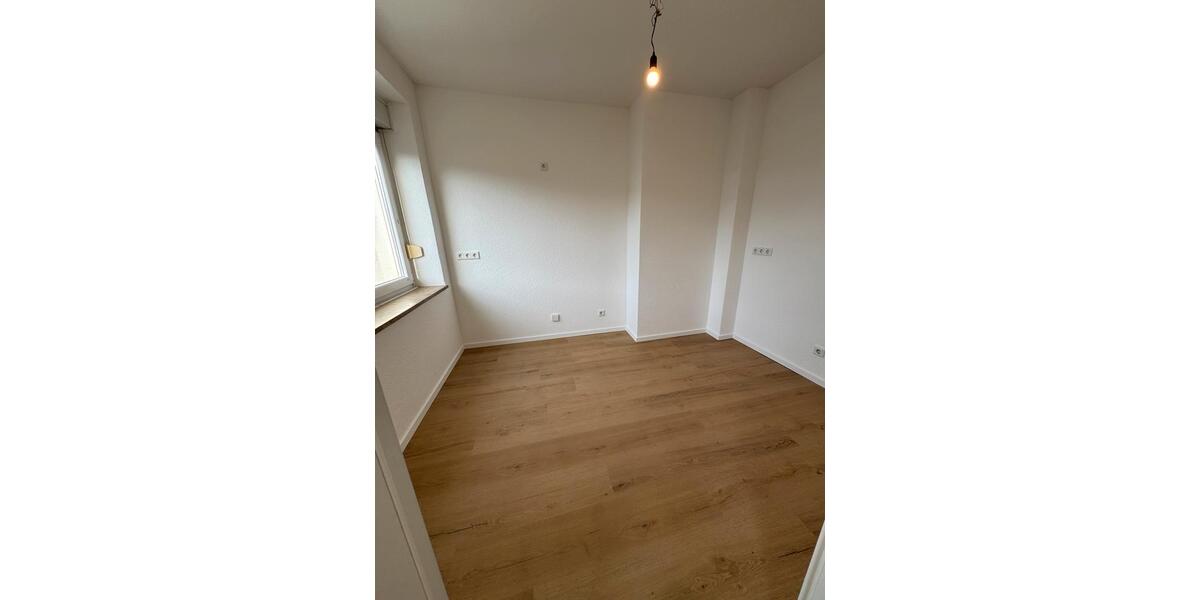 Renovierte Wohnung Marl Brassert mit Balkon. 4 zimmer