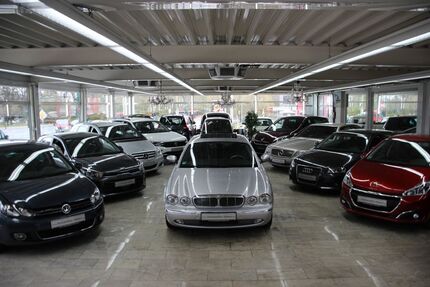 Jaguar XJ 180.000 km 7.850 € Essen 45356