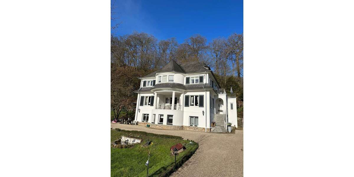 Haus zum Kaufen in Essen Werden 2.990.000 € 490 m² 12 zimmer