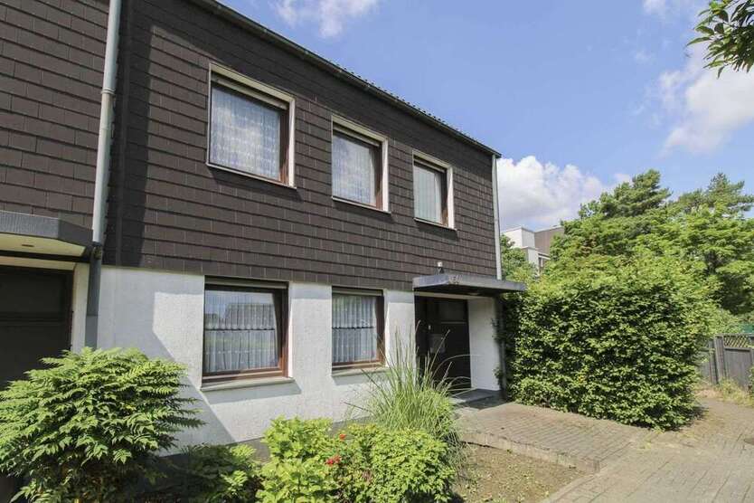 Haus zum Kaufen in Essen 399.000 € 150.19 m²