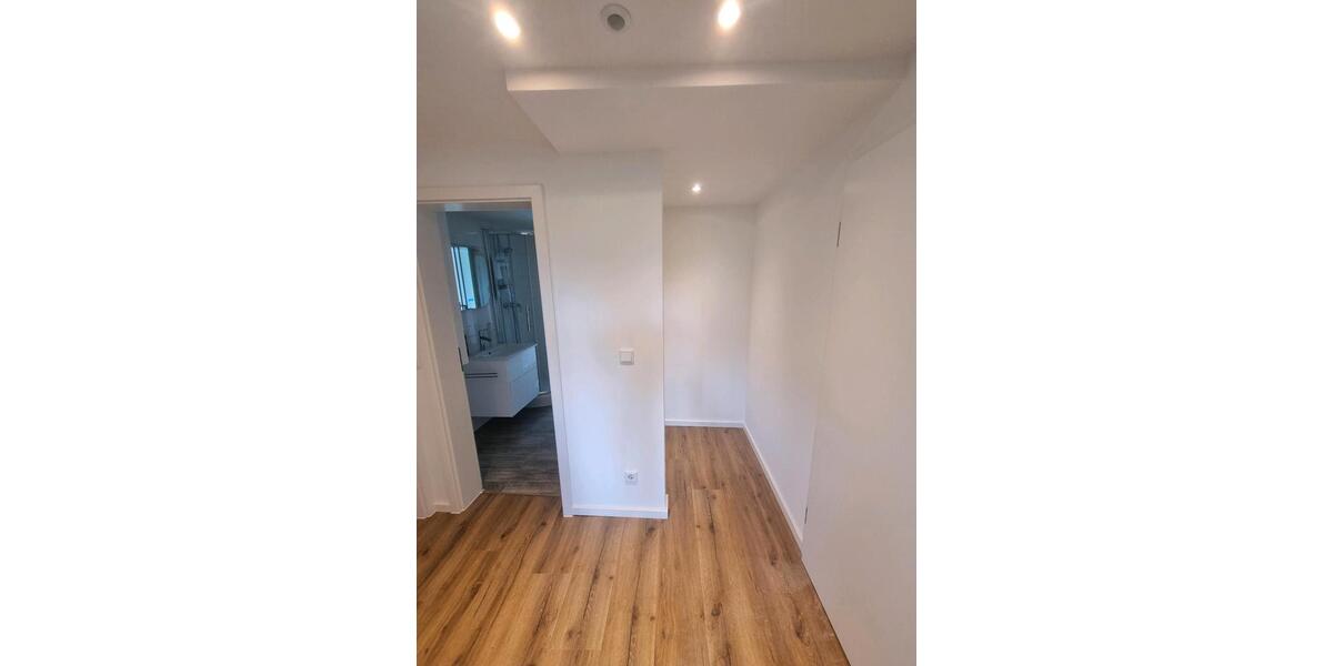 Wunderschöne Dachgeschoss-Wohnung im Grünen ! Wuppertal 3 zimmer