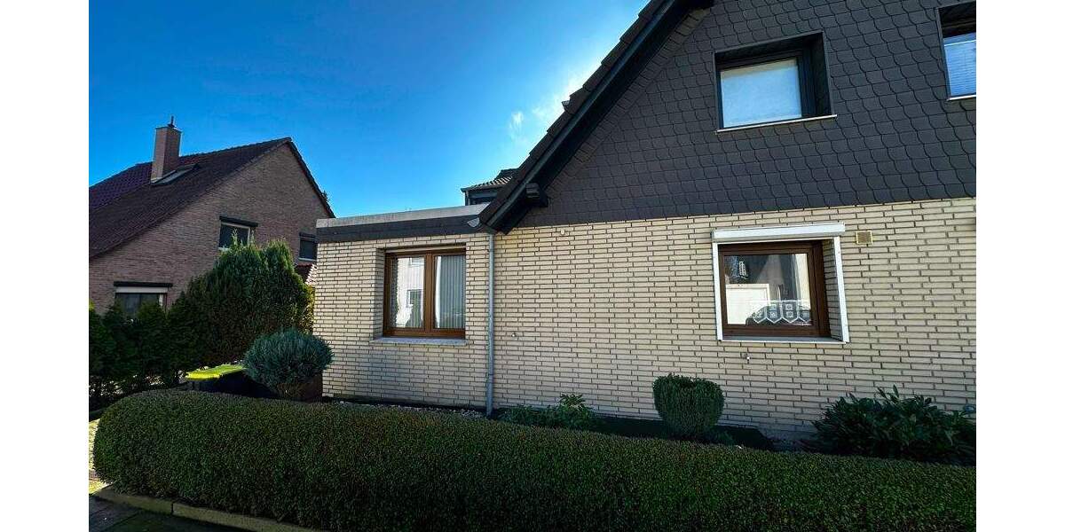 Doppelhaushälfte Essen Karnap - 6 Zimmer, 197 m&sup2;, 450.000&euro; | Angebot:24056728