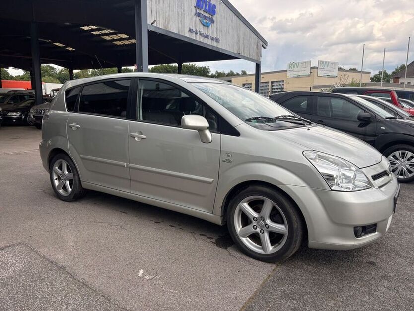 Corolla Verso