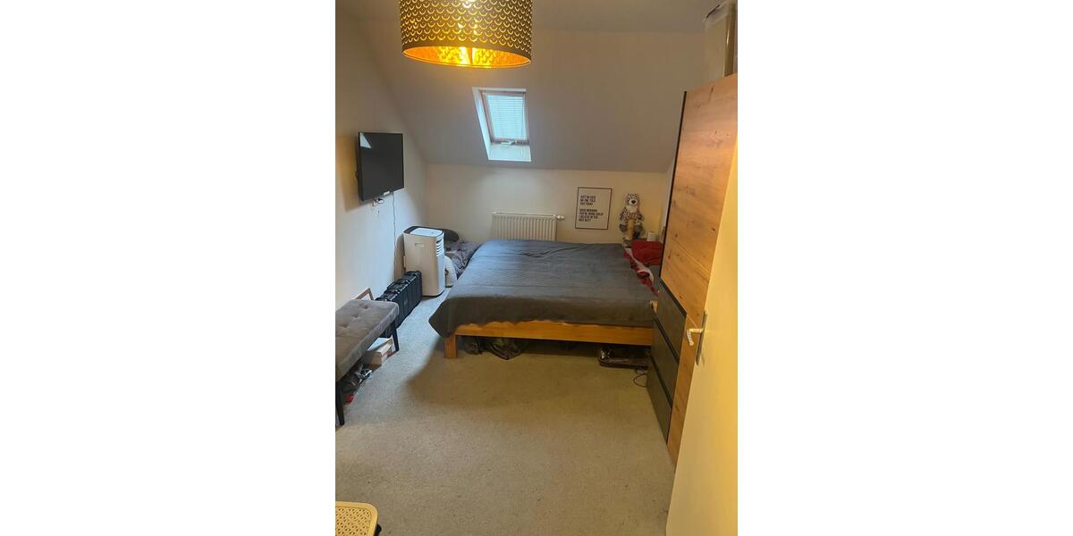 2,5-Zimmer-Dachgeschosswohnung in Mülheim-Speldorf ab 01.03.2026 2.5 zimmer