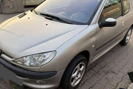 Peugeot 206 229.501 km 899 &euro; Essen, Stadt 45276