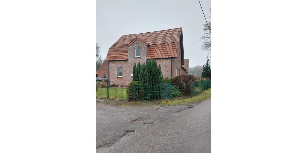 Einfamilienhaus Dorsten Alt-Wulfen - 7 Zimmer, 190 m&sup2;, 1.900&euro; | Angebot:25052310