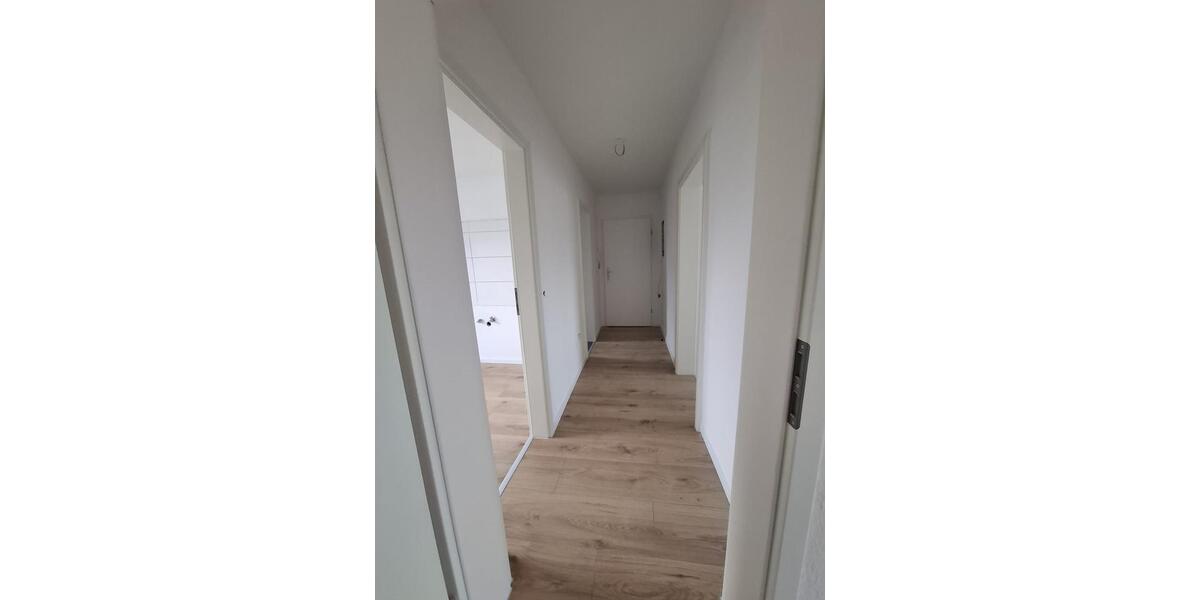 Gemütliche Dachgeschosswohnung in Sanierung – ideal für 2 Personen in ruhiger Lage von Gladbeck 2 zimmer