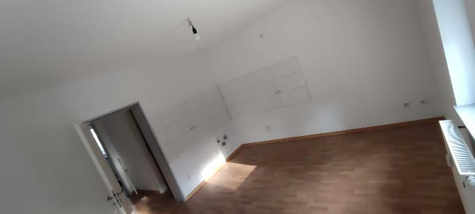 Erdgeschoßwohnung Essen Stadtbezirk V - 2 Zimmer, 28 m&sup2;, 280&euro; | Angebot:25751629