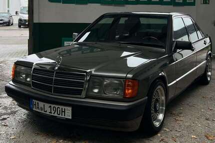 Mercedes-Benz 190 184.485 km 8.200 € Hagen 58099