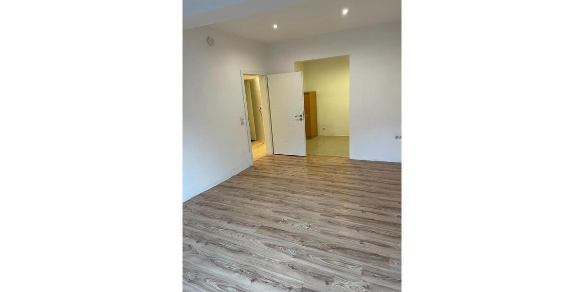 Etagenwohnung Bochum Wiemelhausen - 1 Zimmer, 31 m&sup2;, 600&euro; | Angebot:25455002