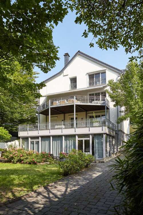Wohnung zum Mieten in Düsseldorf 2.980 € 200 m²