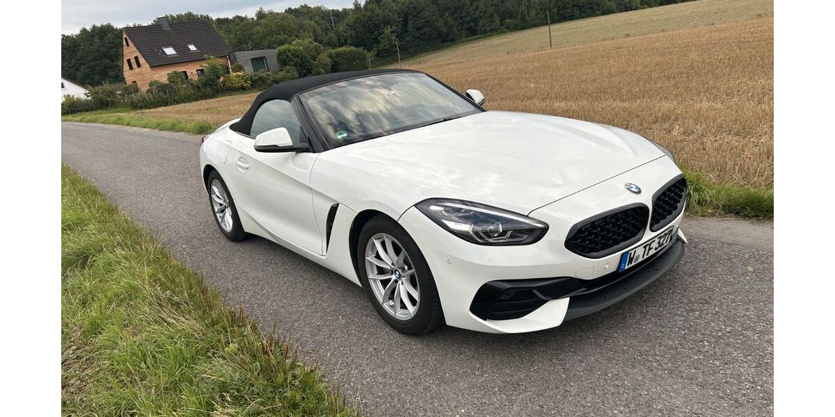 BMW Z4 43.987 km 36.999 &euro; Wuppertal 42115