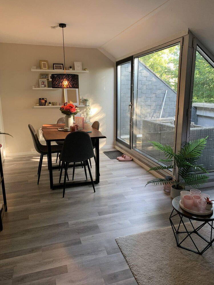 AKTUELL ANFRAGESTOPP! Meerbusch Büderich hübsche 2 Zimmer Dachgeschoßwohnung