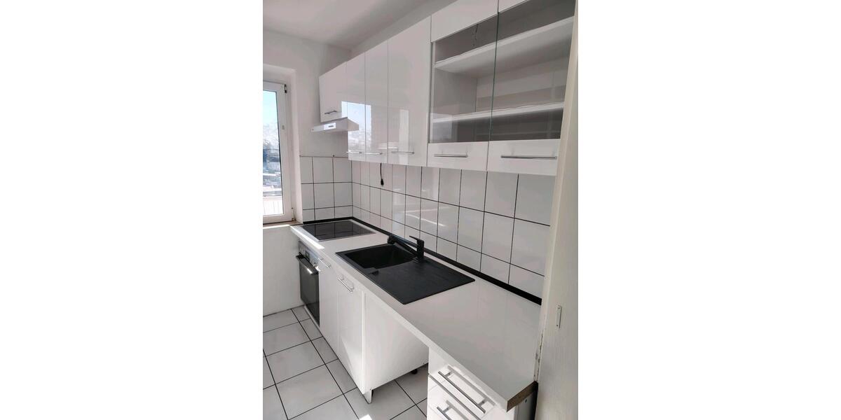 Etagenwohnung Duisburg Walsum - 5 Zimmer, 120 m&sup2;, 1.500&euro; | Angebot:25292814