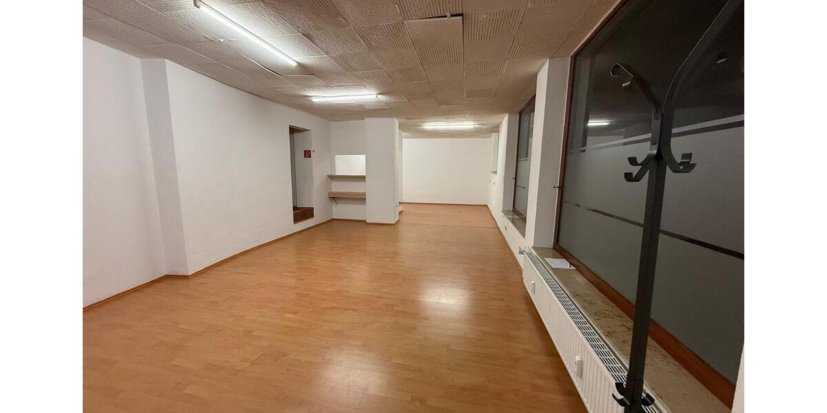 Gewerbeobjekt Mülheim an der Ruhr Menden-Holthausen - 700&euro; | Angebot:26416601