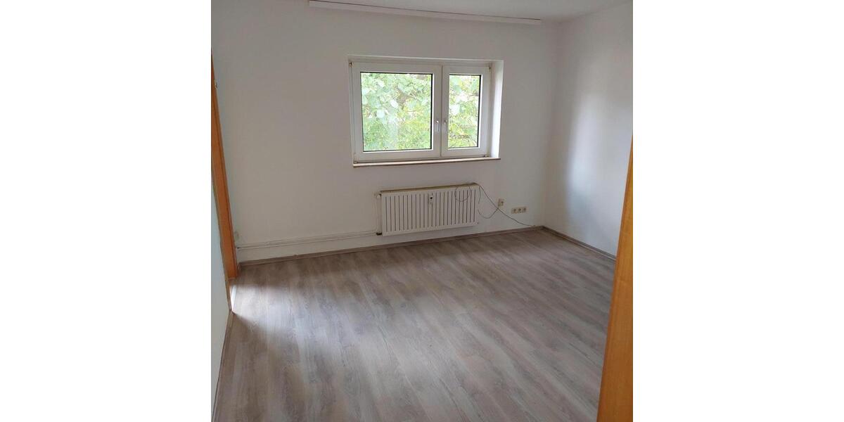 Etagenwohnung Gelsenkirchen Erle - 3.5 Zimmer, 52 m&sup2;, 306&euro; | Angebot:25726008