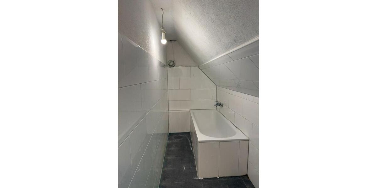 Duisburg Rheinhausen Markt DG 3,5 Z immer zu Vermiten 3 zimmer