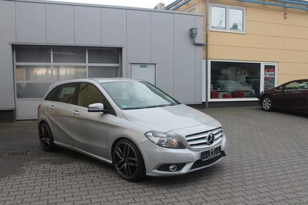 Mercedes B 180
