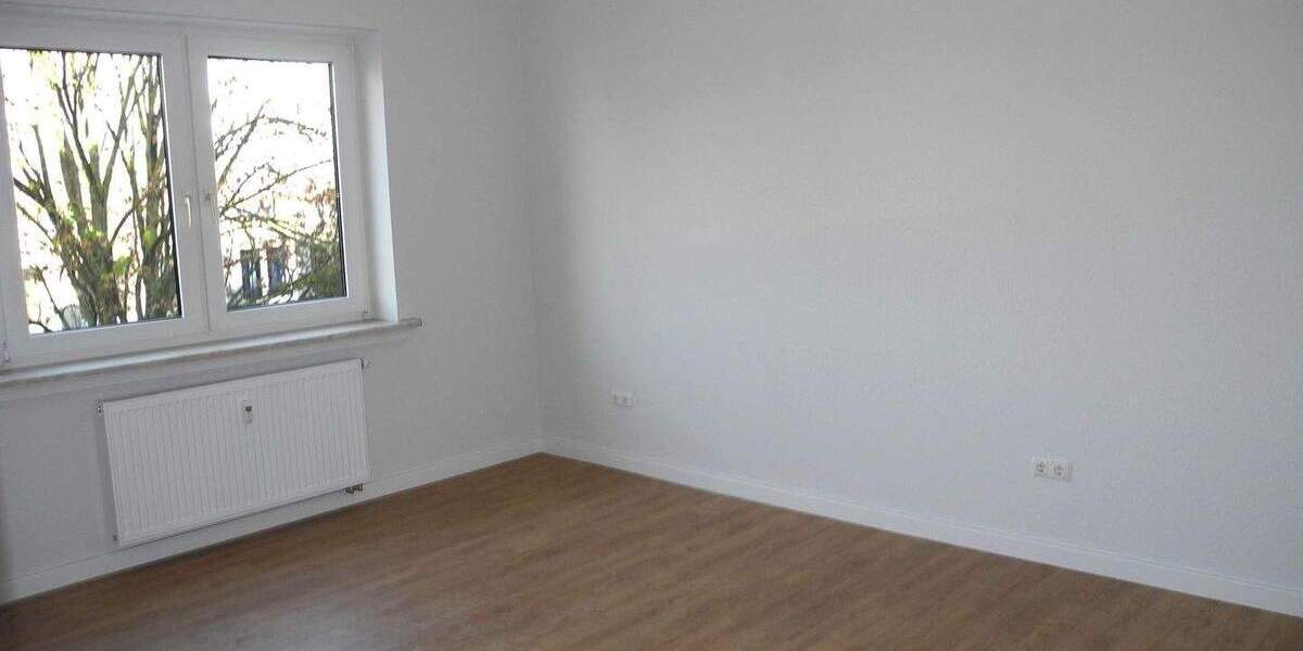 Etagenwohnung Essen Kupferdreh - 3 Zimmer, 83 m&sup2;, 730&euro; | Angebot:25679222