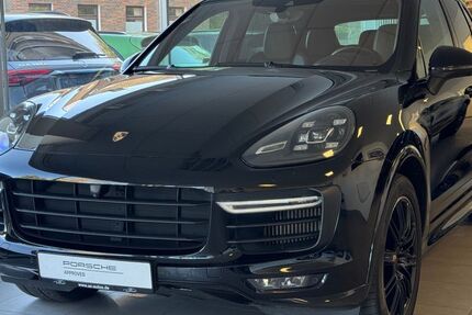 Porsche Cayenne 143.700 km 37.790 &euro; Mülheim an der Ruhr 45478