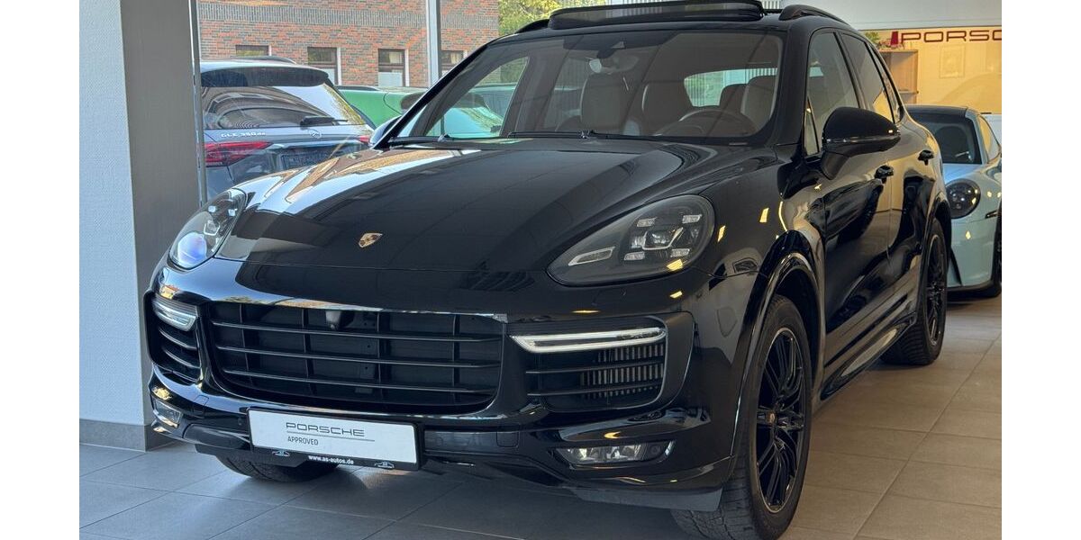 Porsche Cayenne 143.700 km 37.790 &euro; Mülheim an der Ruhr 45478