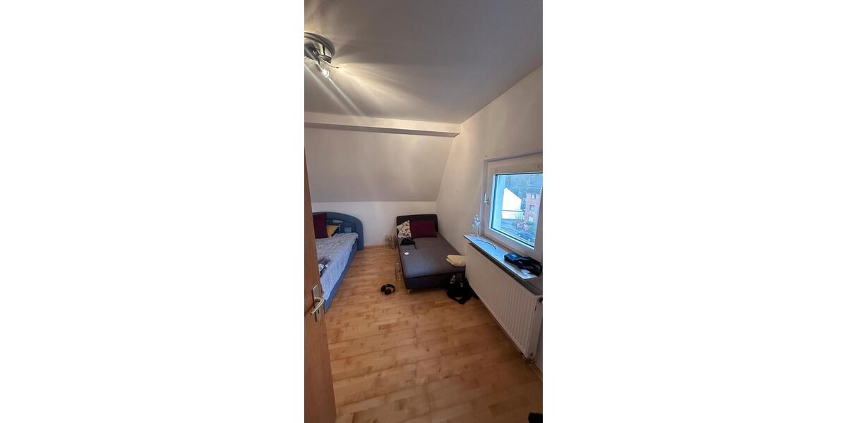 Etagenwohnung Gladbeck - 3 Zimmer, 90 m&sup2;, 700&euro; | Angebot:25822551