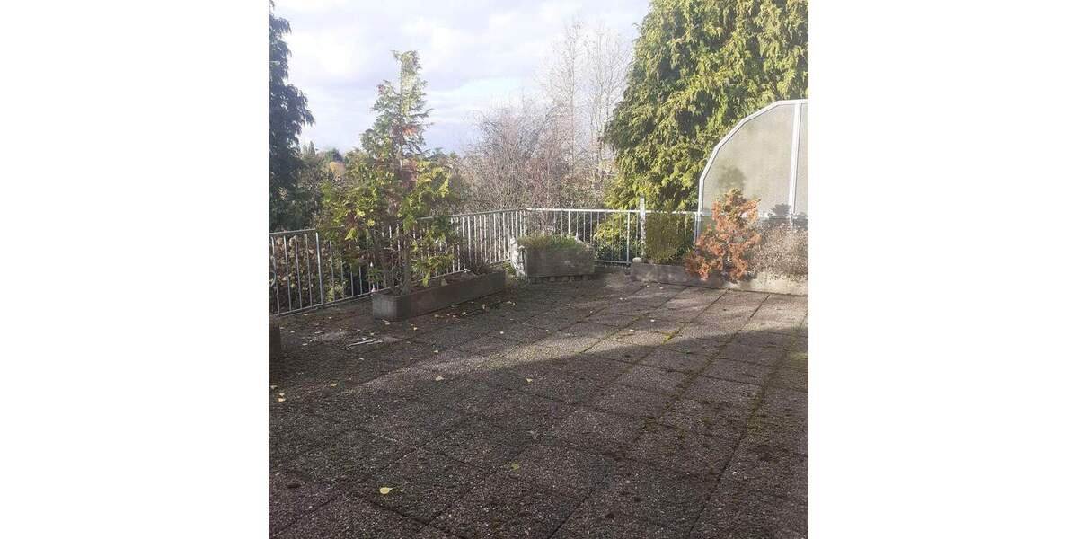 Mehrfamilienhaus, Wohnhaus Essen Burgaltendorf - 5 Zimmer, 156 m&sup2;, 590.000&euro; | Angebot:25683402