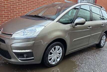 Citroen Grand C4 Picasso 144.000 km 2.500 &euro; Oberhausen 46149