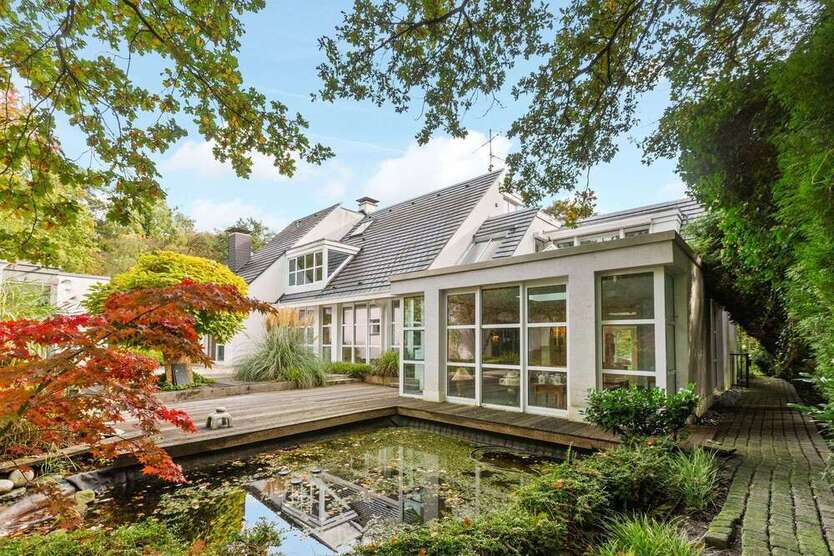 Haus zum Kaufen in Ratingen 2.495.000 € 565.5 m²