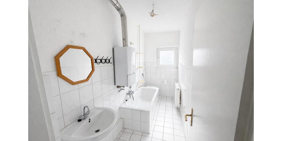 Etagenwohnung Gelsenkirchen Gelsenkirchen-Mitte - 2 Zimmer, 65 m&sup2;, 500&euro; | Angebot:26428172