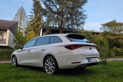 Seat Leon 82.000 km 17.199 &euro; Mülheim 45475