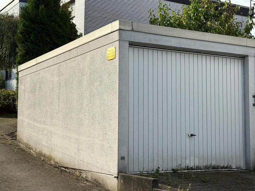 Ohne Makler! Reihenmittelhaus mit Garage in Bochum- Harpen