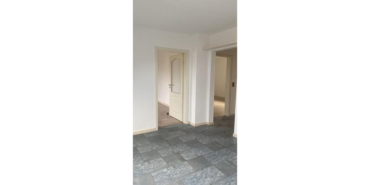 2-Zimmer-Wohnung in ruhigem 3-Parteien-Haus – ideal für Singles 2 zimmer