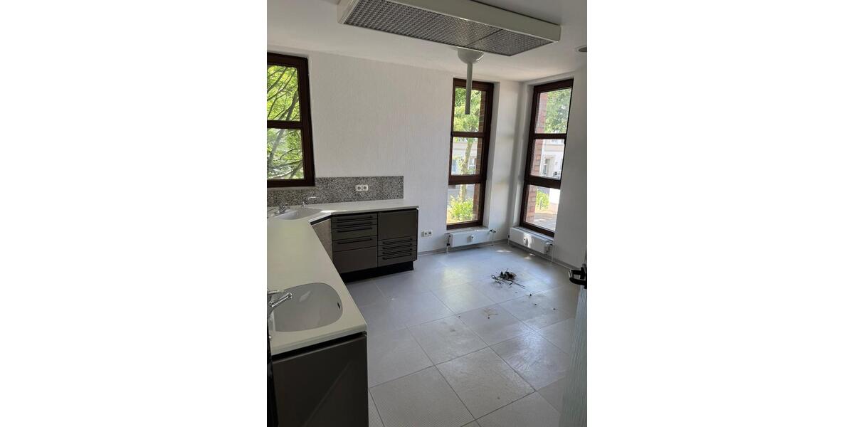 PraxisBüro Herten 1.OG- 210 m2 - auch EG Flächen verfügbar zimmer