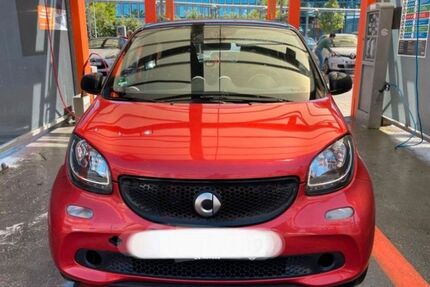 Smart ForFour 95.000 km 6.900 € Düsseldorf 40472
