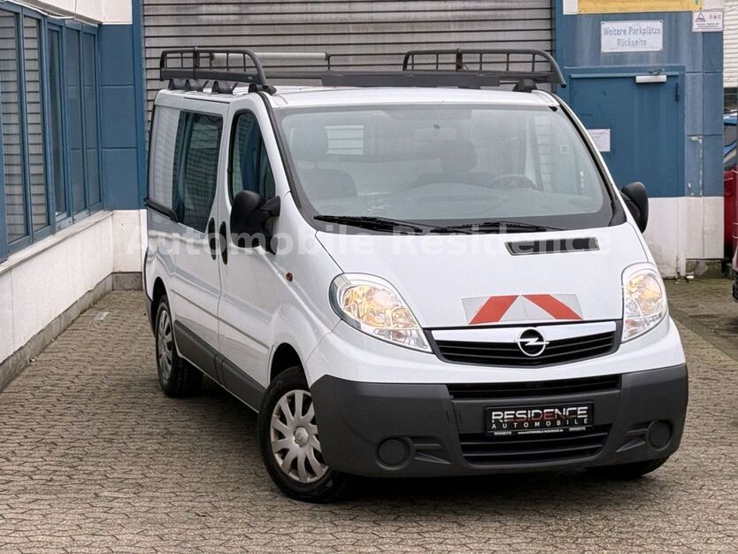 Opel Vivaro 118.000 km 10.598 € Ratingen 40880