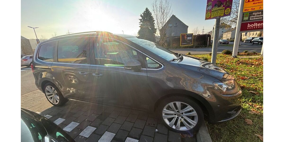 Seat Alhambra 158.000 km 14.490 &euro; Dinslaken 46537