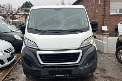 Peugeot Boxer 375.000 km 6.900 &euro; Bottrop 46238