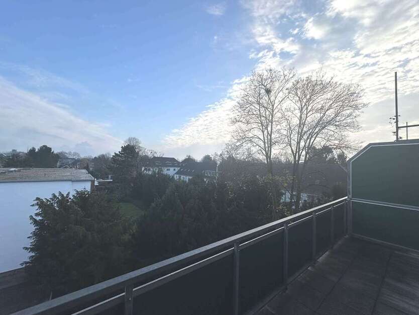 Wohnung zum Mieten in Krefeld 990 € 90 m² 3 zimmer