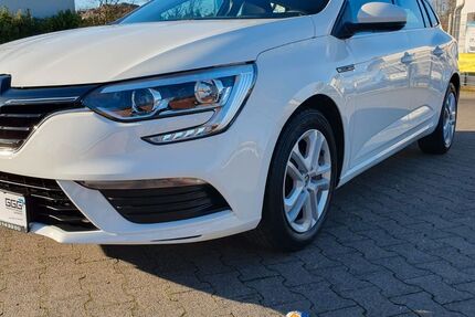 Renault Megane 73.595 km 10.999 € Essen 45326
