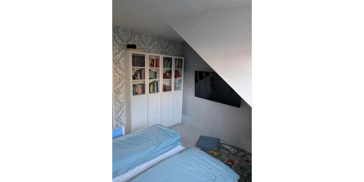 Dachgeschoßwohnung Wuppertal Gemarkung Nächstebreck - 2.5 Zimmer, 63 m&sup2;, 660&euro; | Angebot:25420338