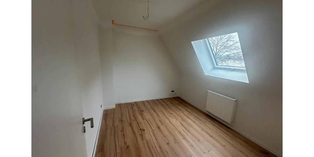 Kernsanierte 3,5 Zimmer Wohnung in Oberhausen Sterkrade 3.5 zimmer