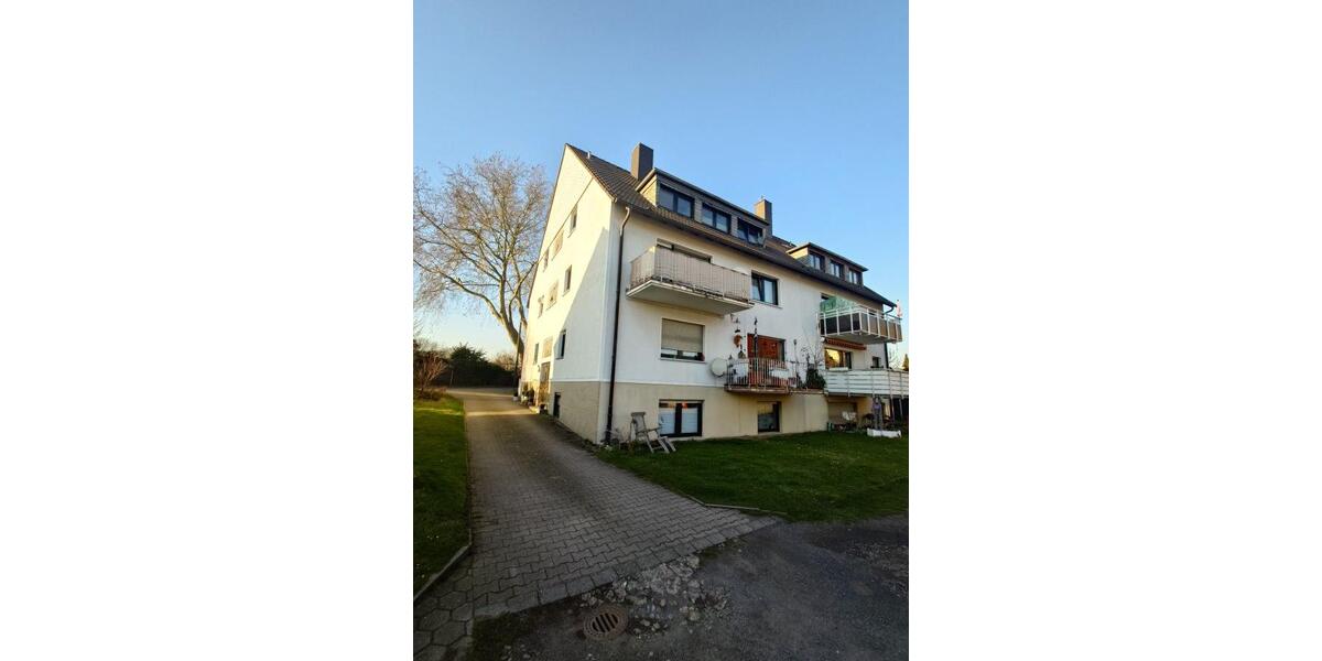 Provisionsfrei* Mehrfamilienhaus mit 4 Garagen in guter Lage - Mehrfamilienhaus, Wohnhaus Essen Stadtbezirk VIII | Angebot:27468580