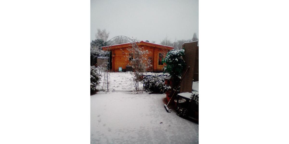 Zwei Blockhäuser auf Pachtgrundstück zu verkaufen 1 zimmer