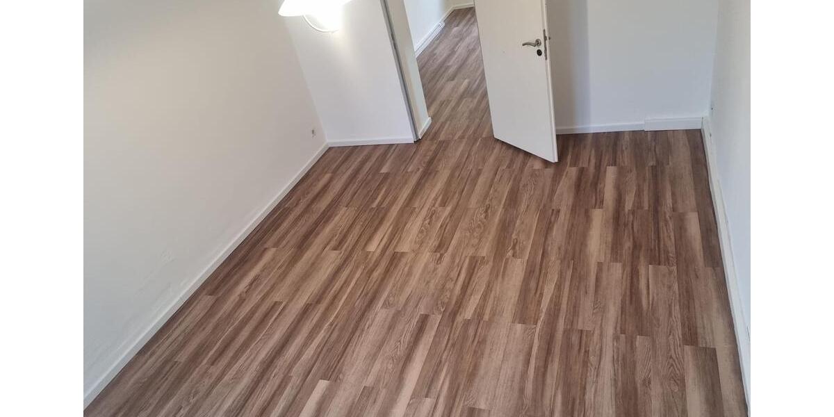 Etagenwohnung Gelsenkirchen Ückendorf - 3 Zimmer, 78 m&sup2;, 841&euro; | Angebot:25616640