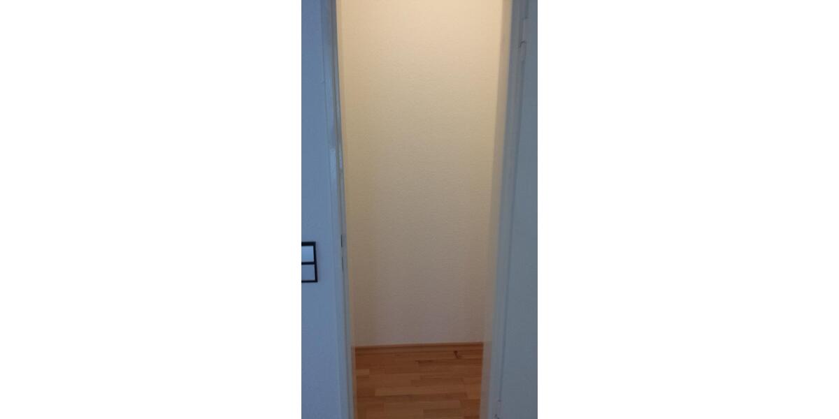 Etagenwohnung Wuppertal Dönberg - 2 Zimmer, 63 m&sup2;, 150.000&euro; | Angebot:27425721